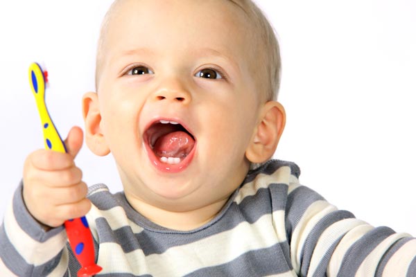 Kinderprophylaxe / Kinderzahnheilkunde von Dr. Stephanie Flaig, Zahnärztin München